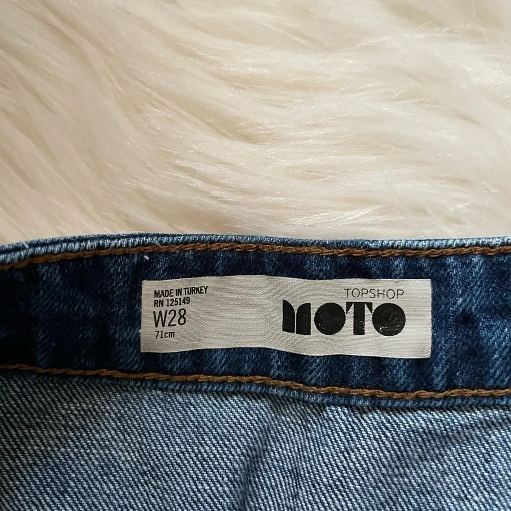 TOPSHOP Button Down Moto Denim Mini Skirt